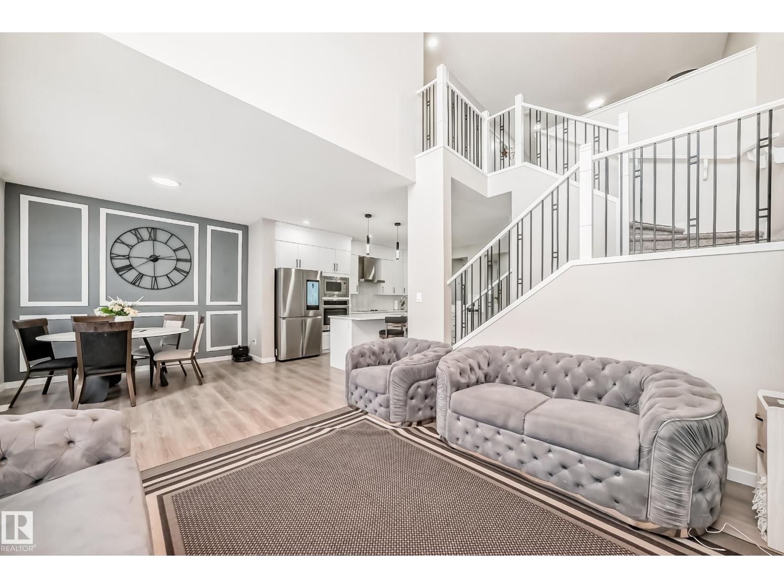 4930 HAWTHORN PL SW, Edmonton