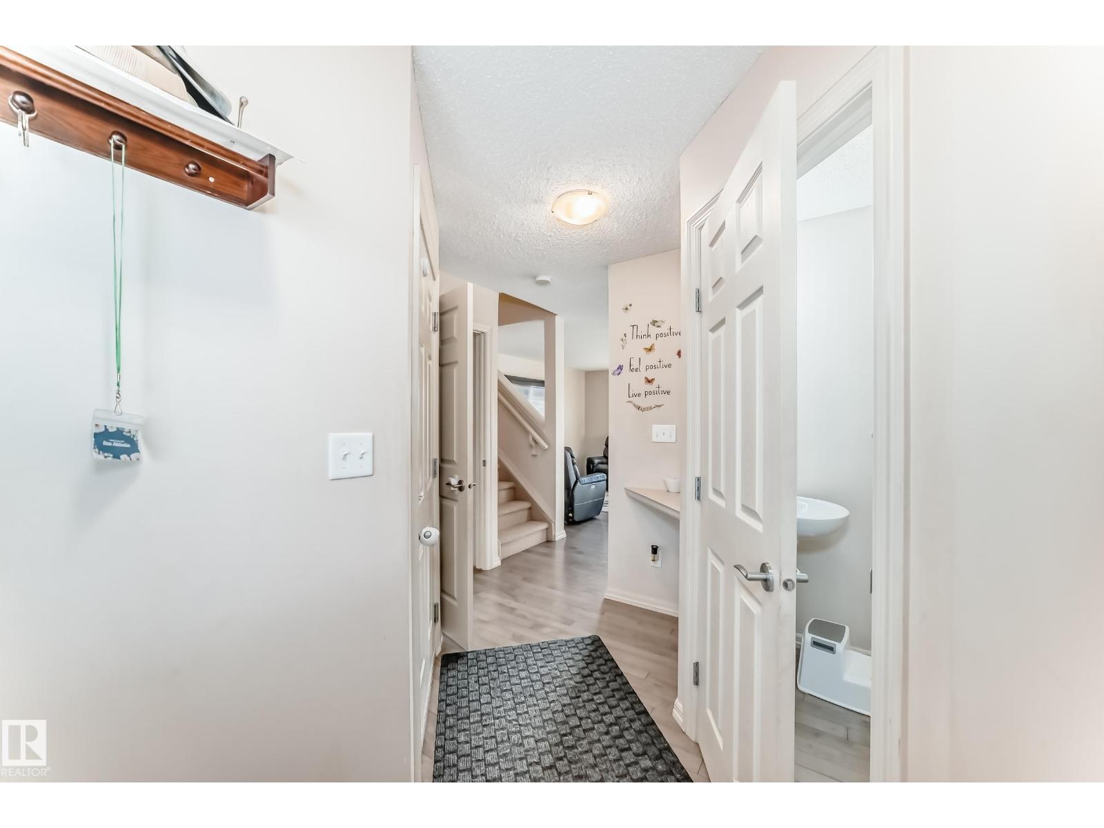 1285 CUNNINGHAM DR SW, Edmonton