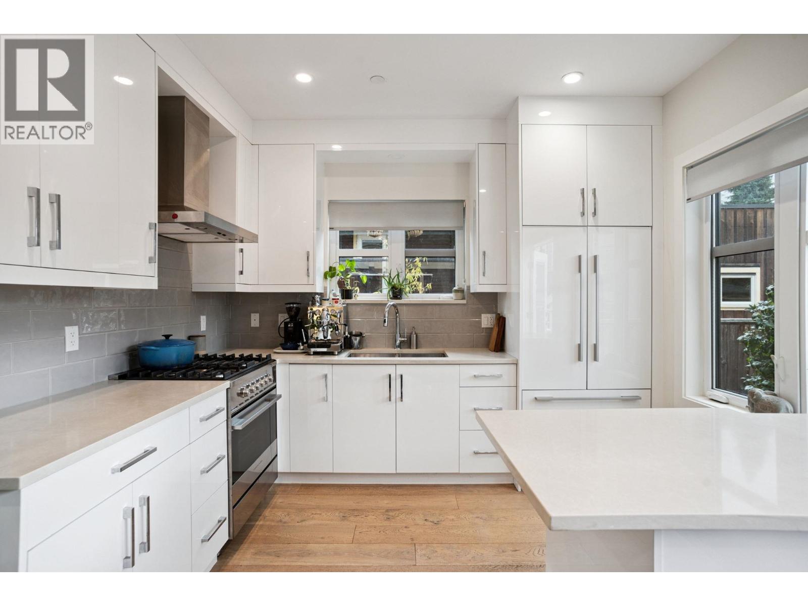 764 E 14TH AVENUE, Vancouver