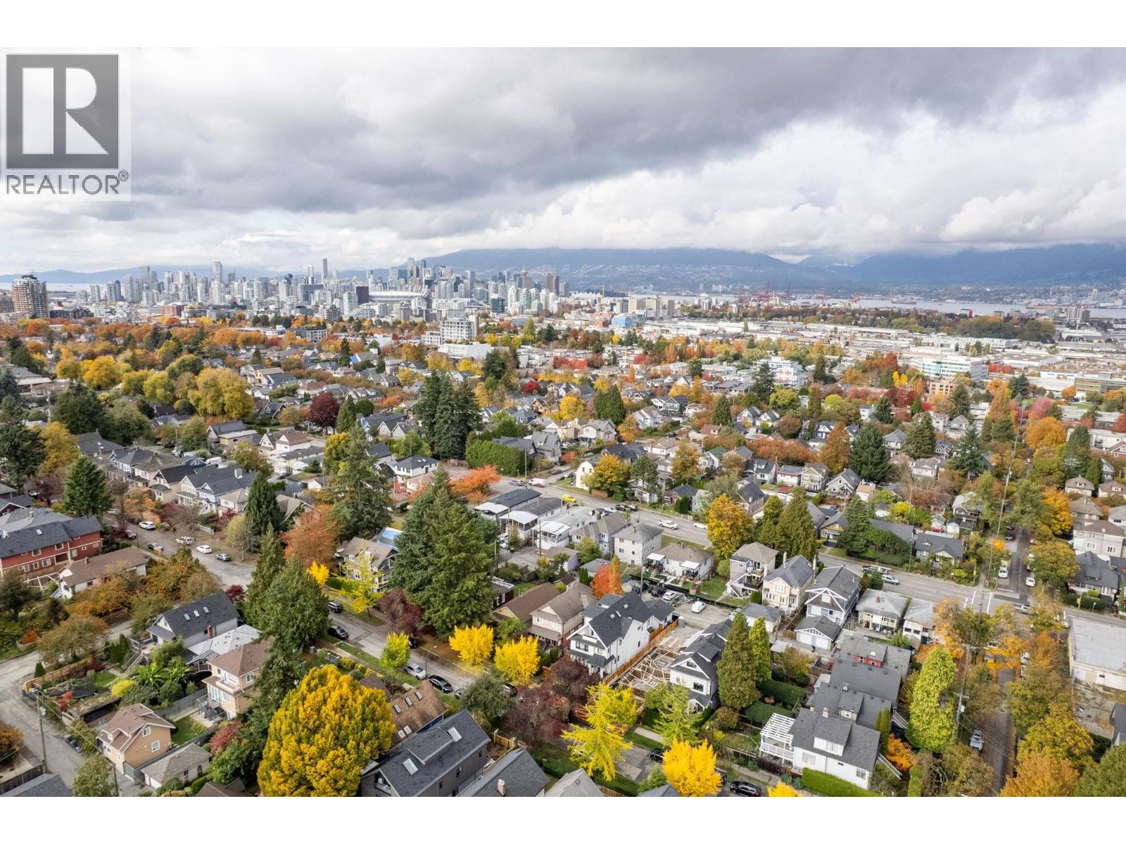 764 E 14TH AVENUE, Vancouver