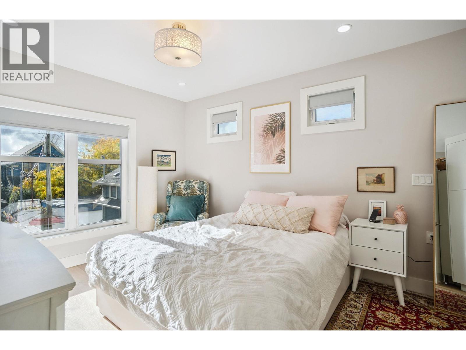 764 E 14TH AVENUE, Vancouver