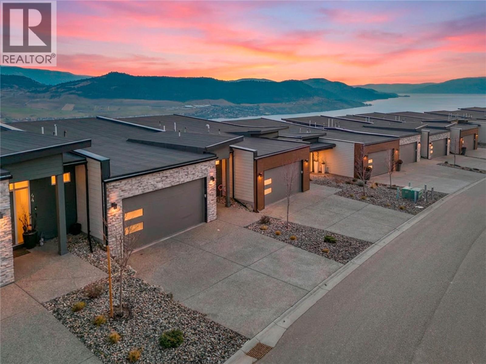 7735 Okanagan Hills Boulevard Unit# 42, Vernon