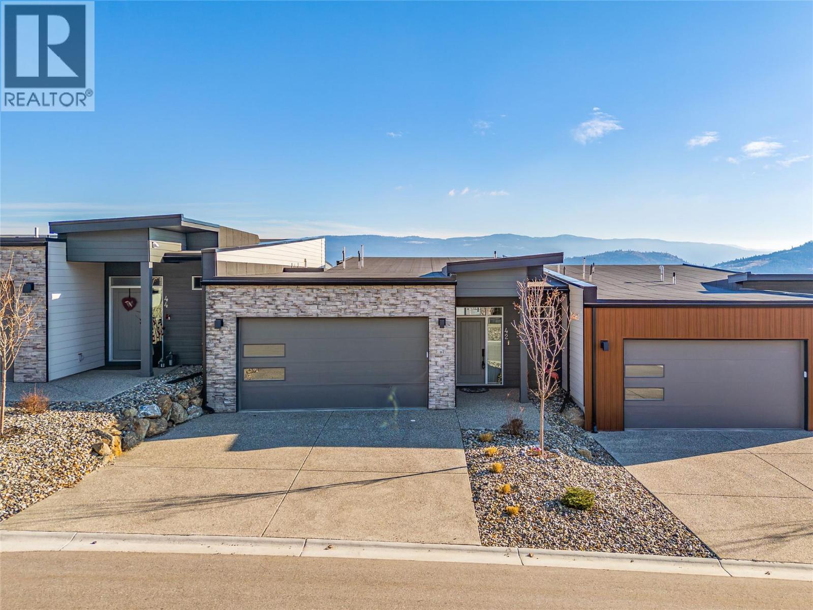 7735 Okanagan Hills Boulevard Unit# 42, Vernon