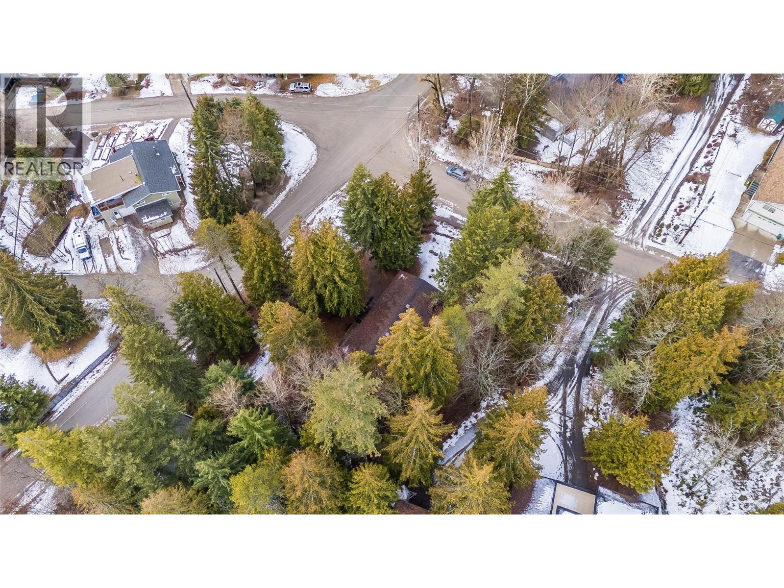 1604 Park Street, Rossland