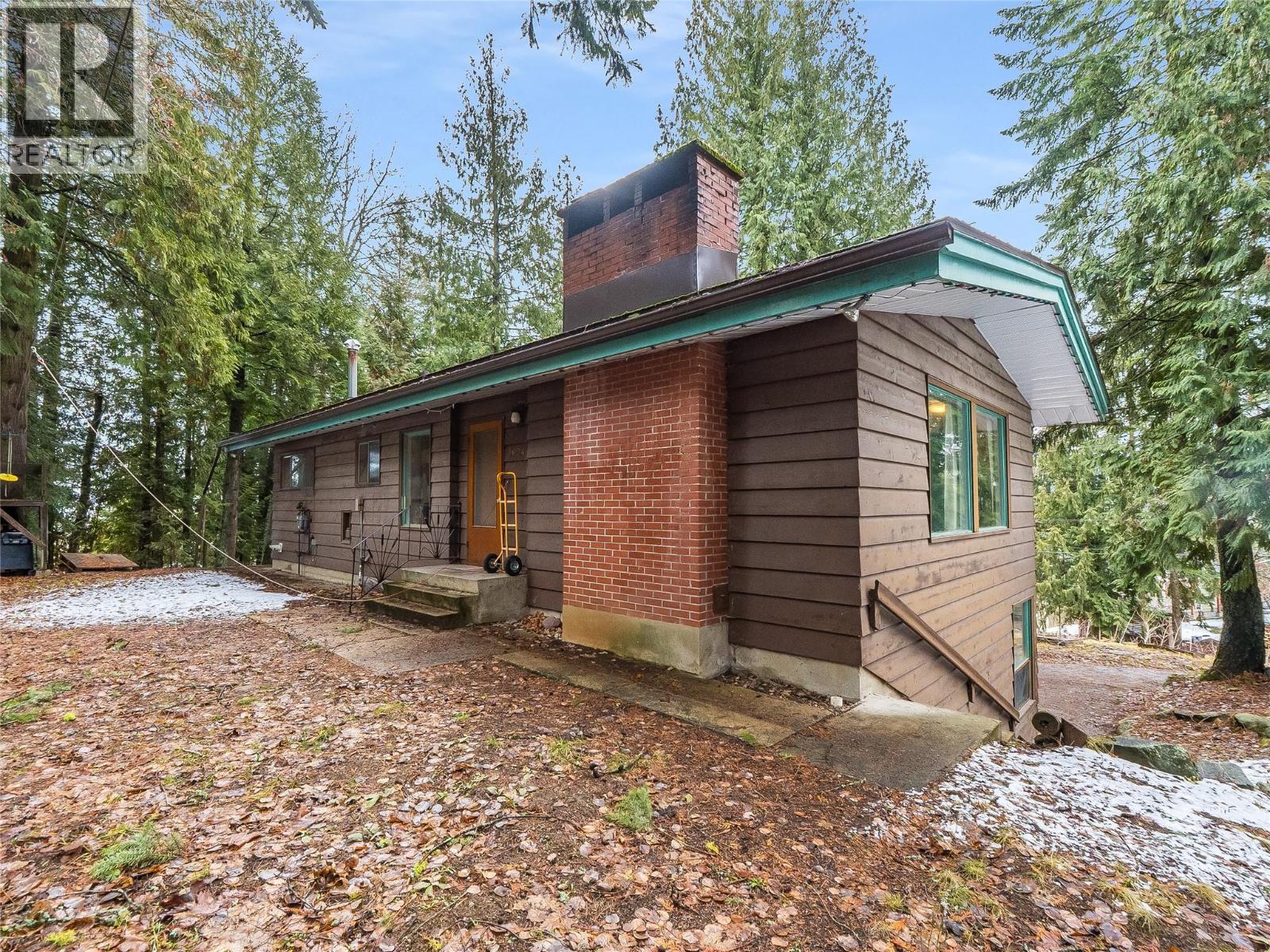 1604 Park Street, Rossland