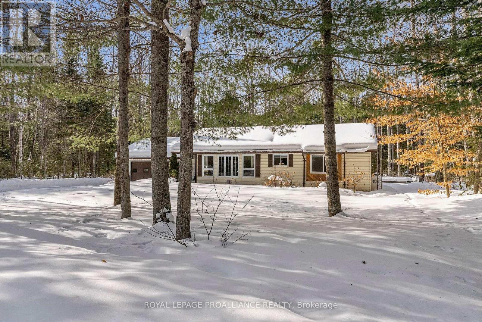 403 OHIO ROAD - Photo 2 of 37, Madawaska Valley, Ontario