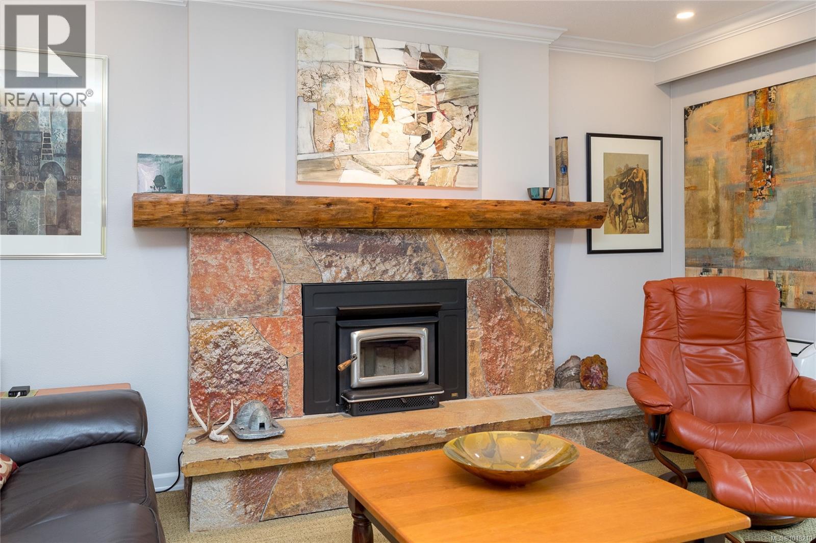 1215 Braithwaite Dr, Cobble Hill