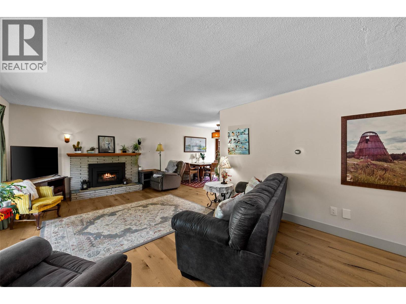 1926 Greaves Avenue, Merritt