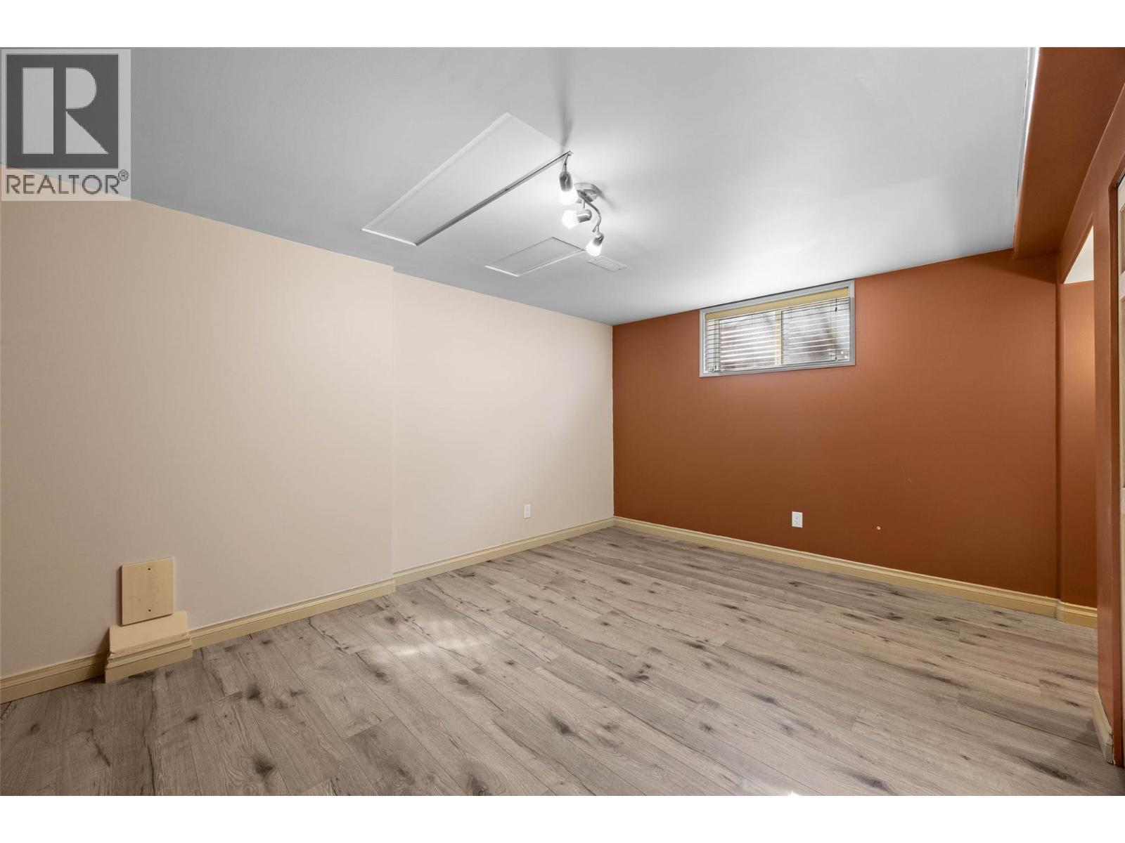 1926 Greaves Avenue, Merritt