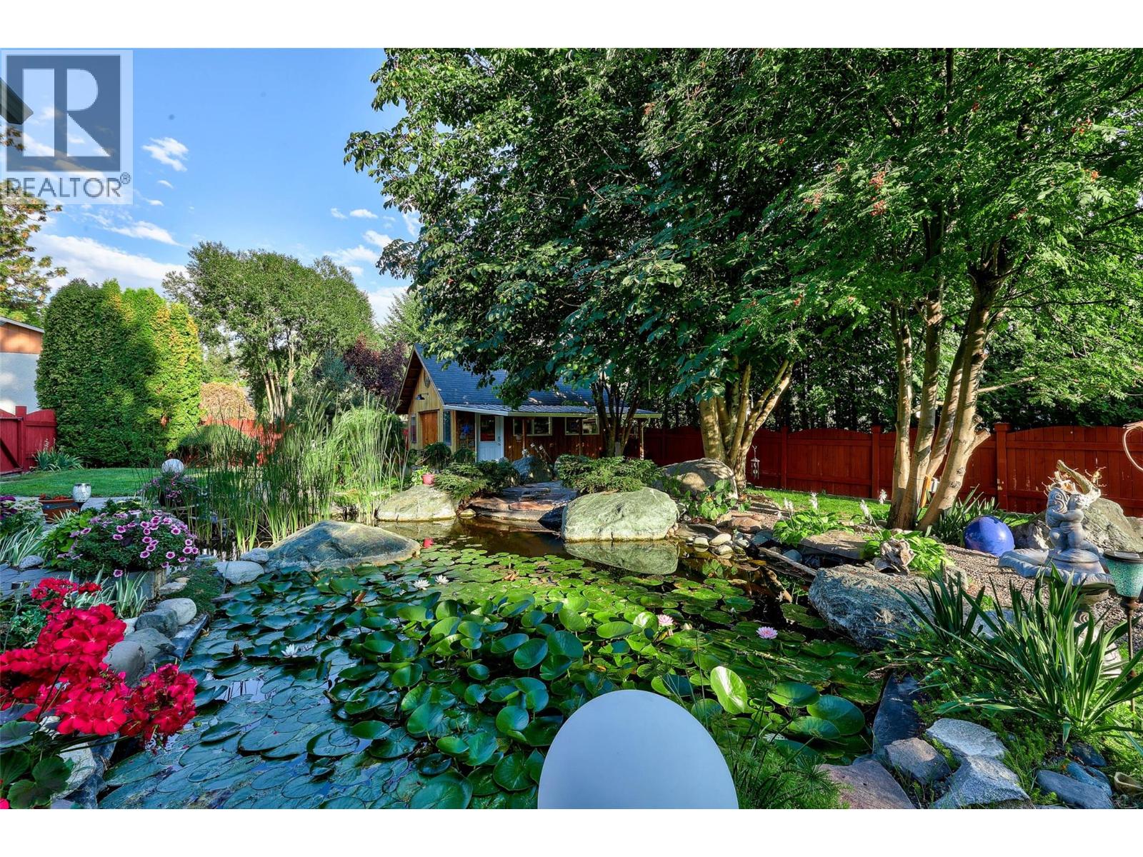 1926 Greaves Avenue, Merritt