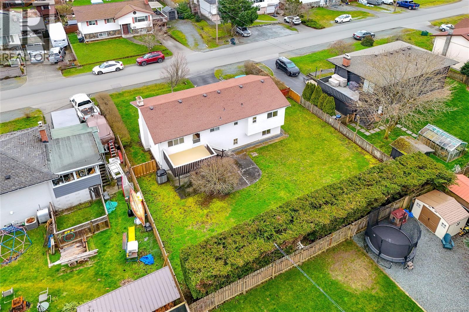 2930 Carol Ann Pl, Colwood