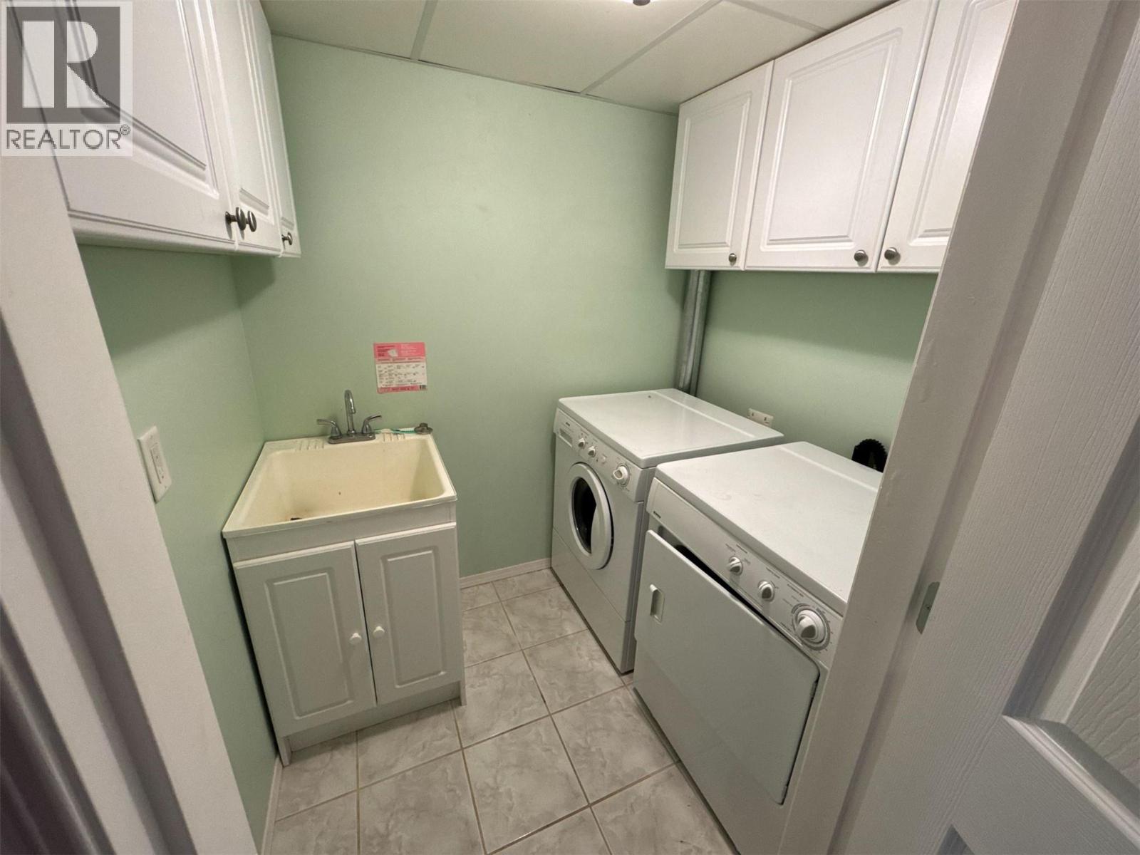 5175 Siminoff Road, Grand Forks