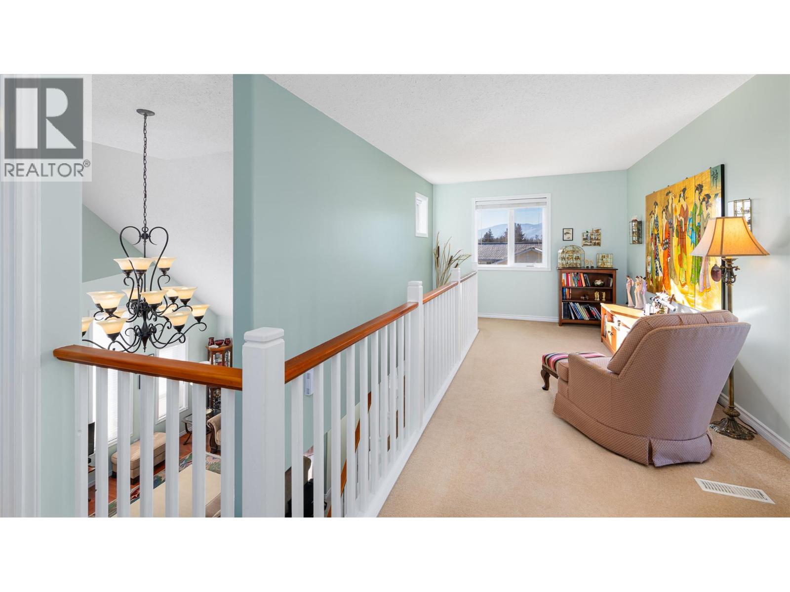 304 DUGAN Street, Creston