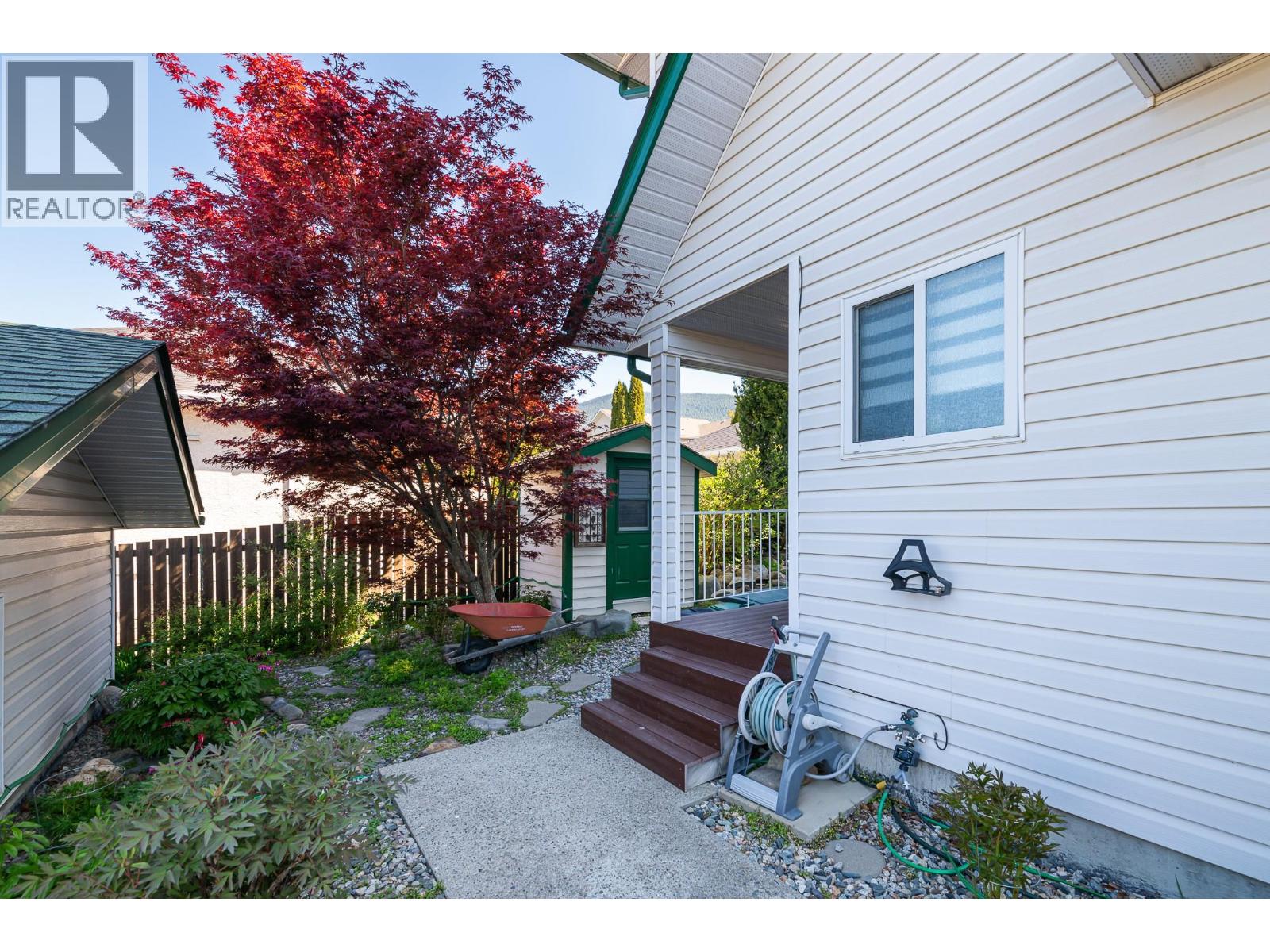 304 DUGAN Street, Creston