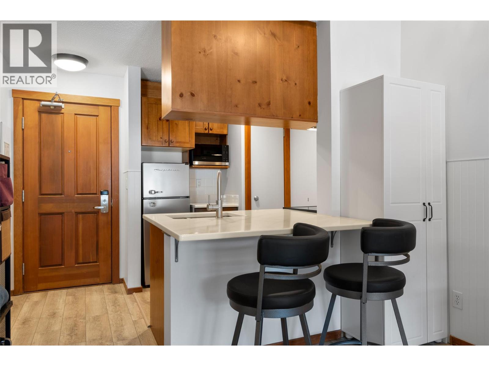 3190 Creekside Way Unit# 406, Sun Peaks