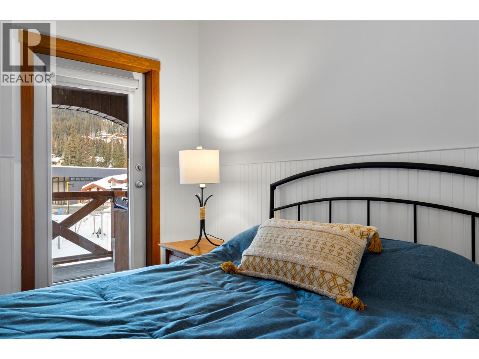3190 Creekside Way Unit# 406, Sun Peaks