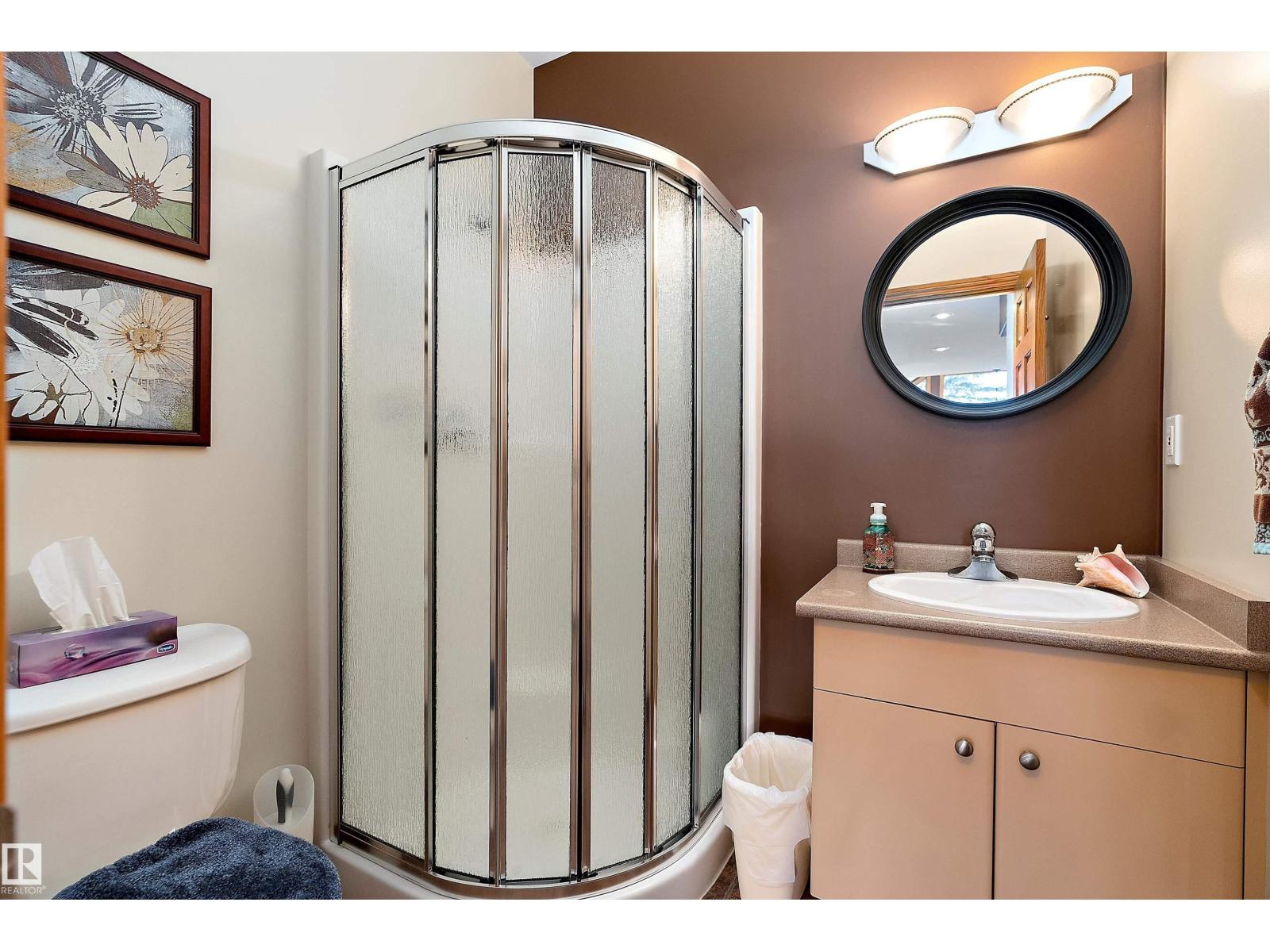 248 LAKESHORE DR - 23