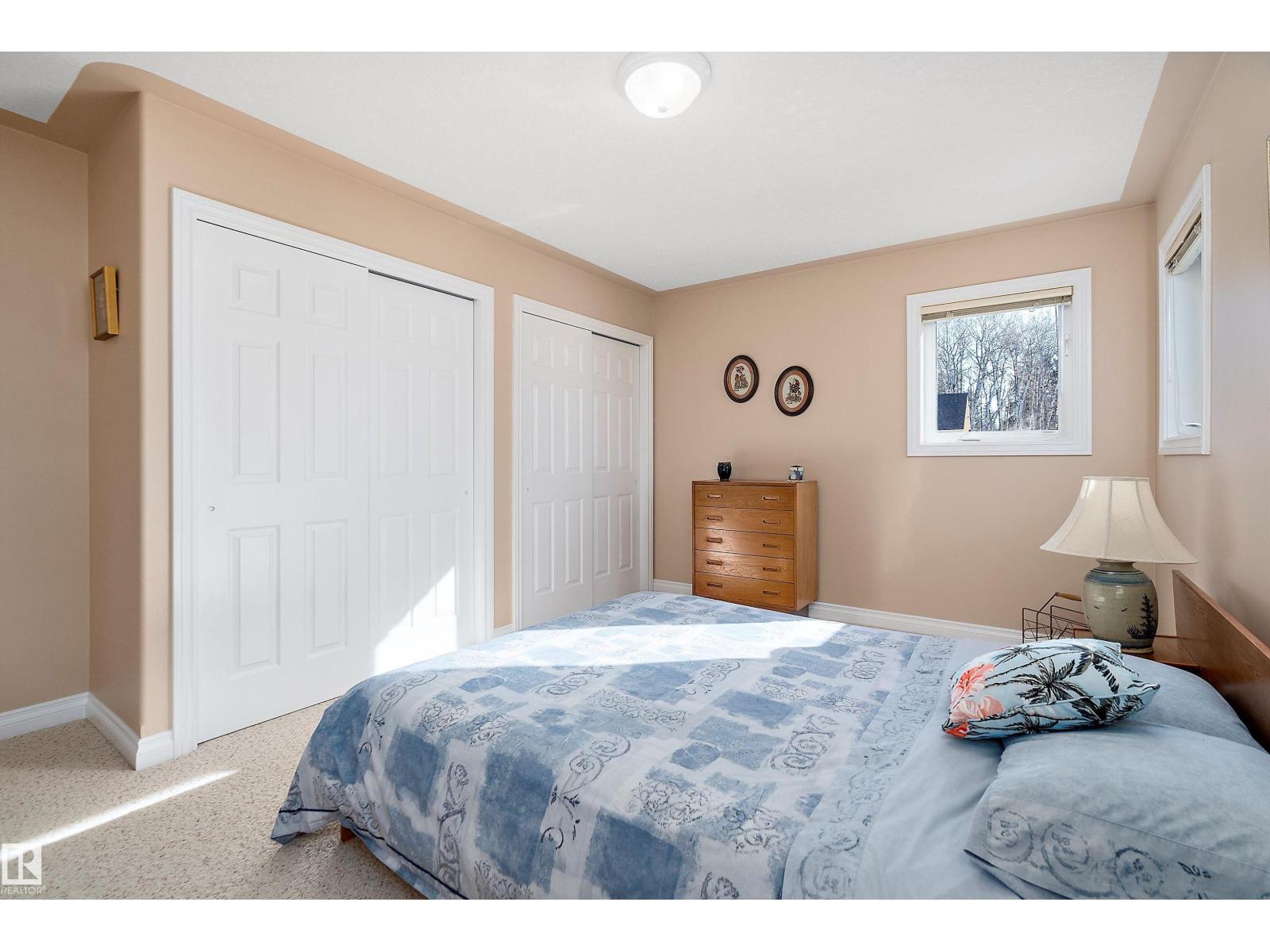 248 LAKESHORE DR - 41