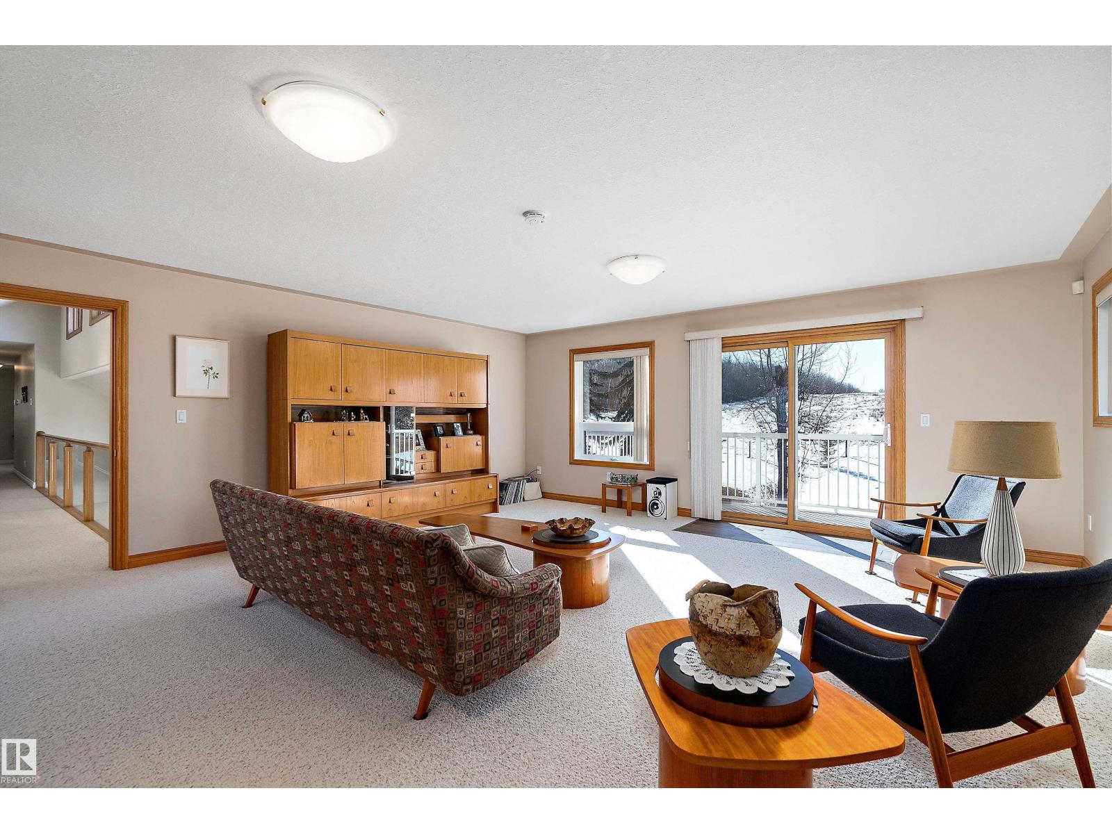 248 LAKESHORE DR - 45