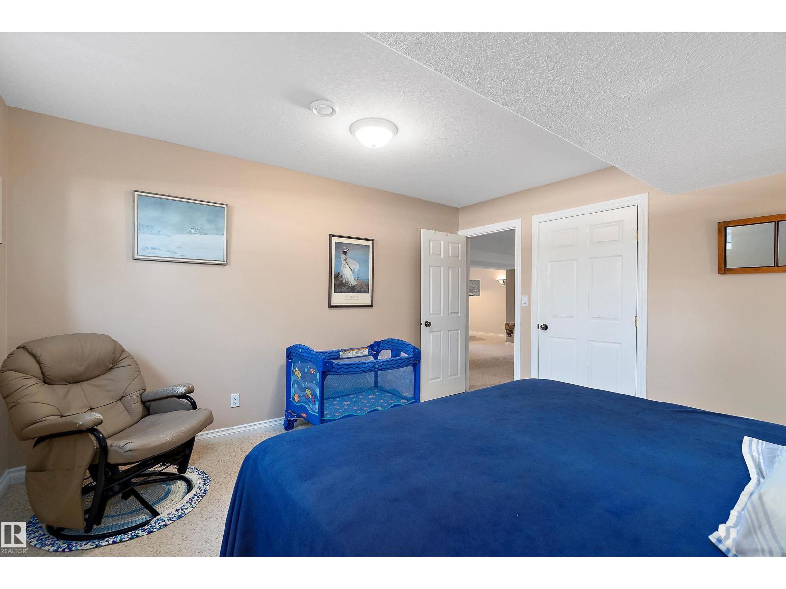 248 LAKESHORE DR - 55