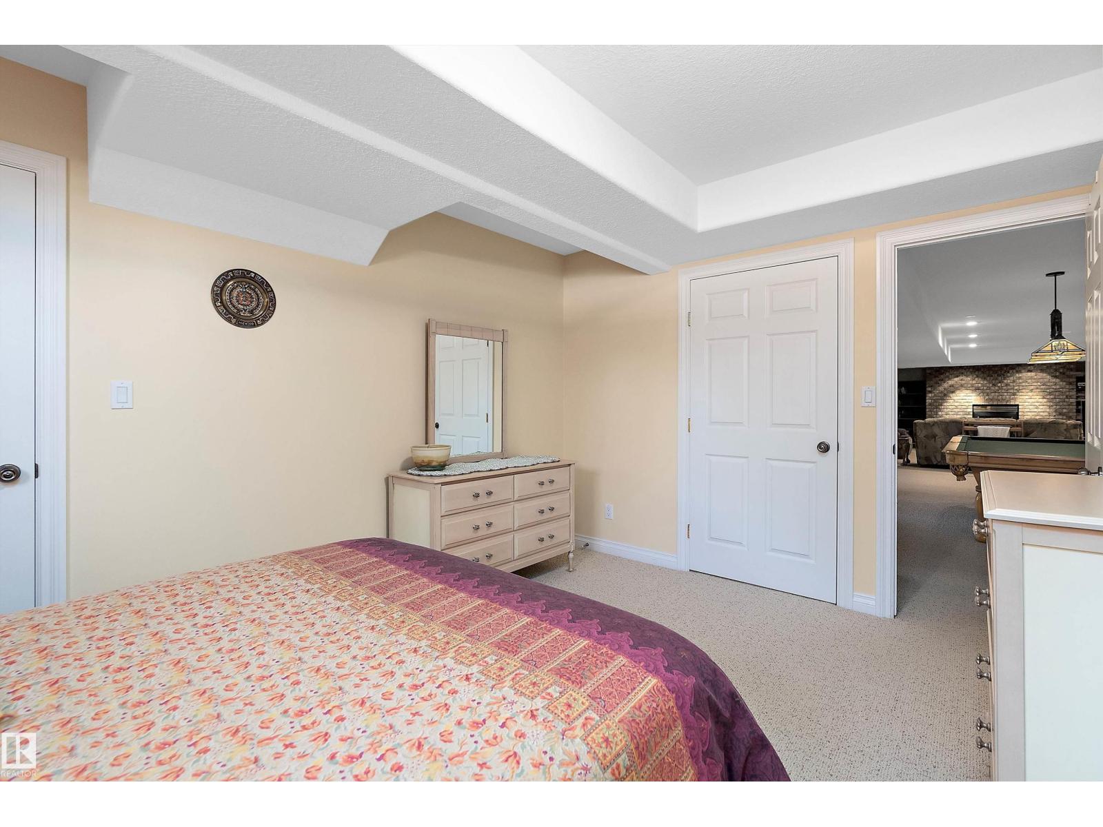 248 LAKESHORE DR - 57