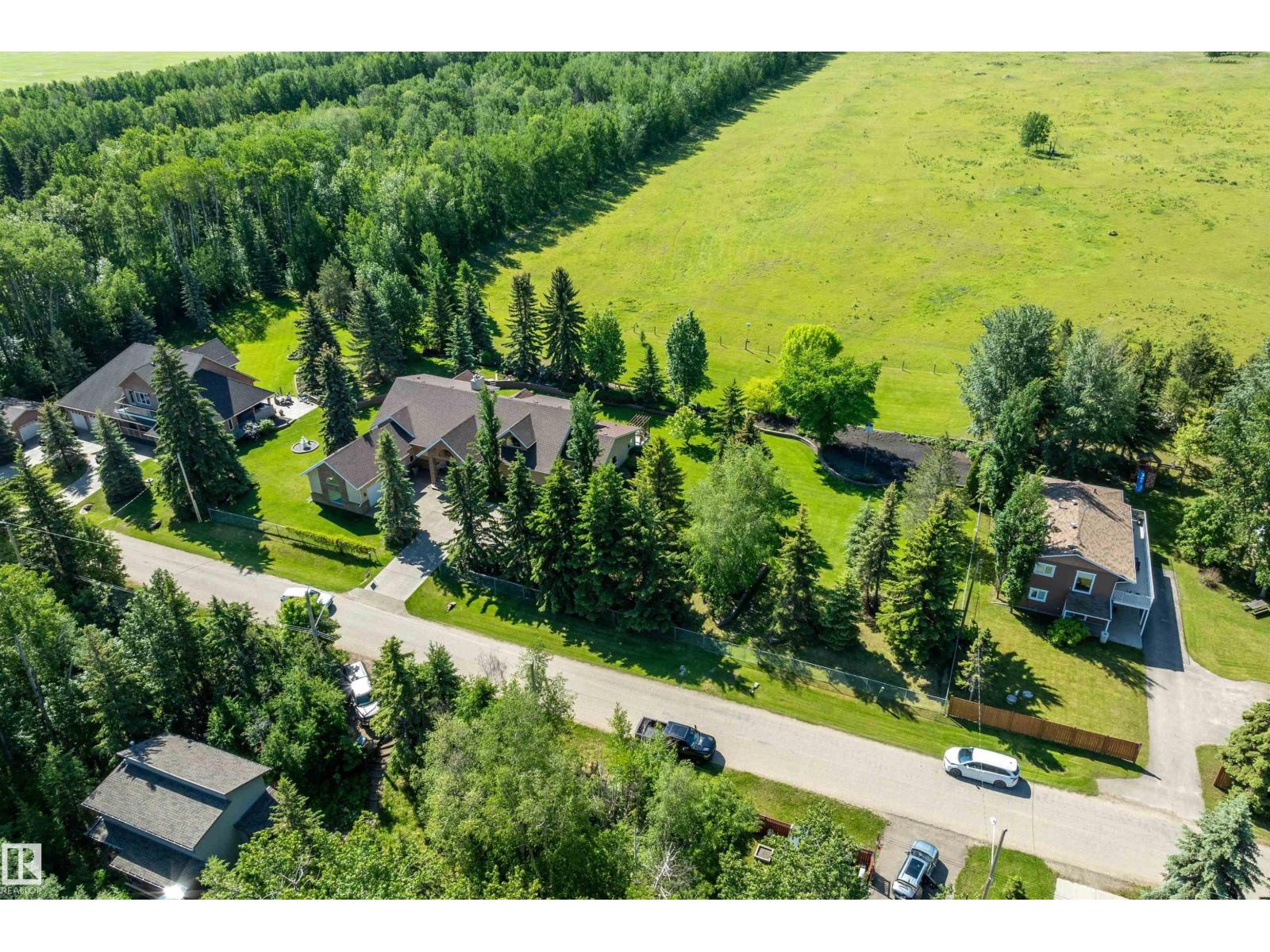 248 LAKESHORE DR - 66