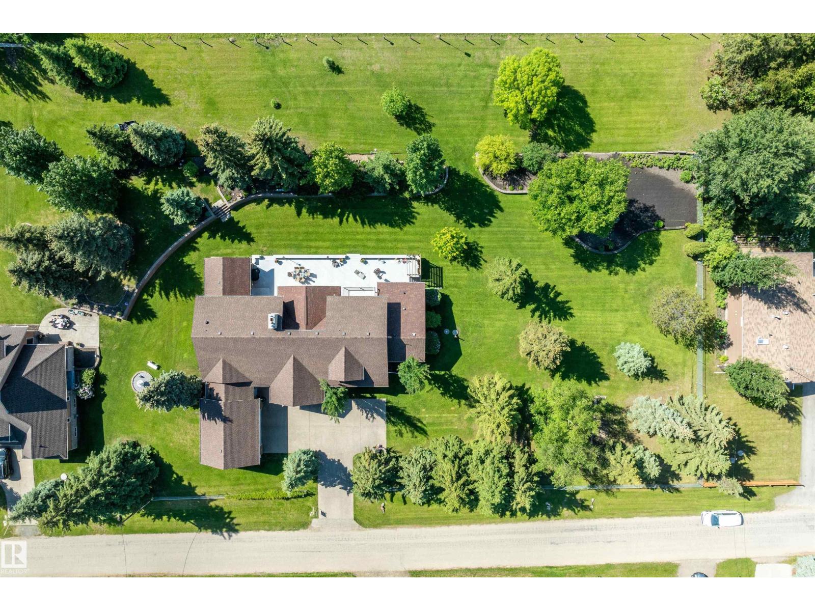 248 LAKESHORE DR - 67