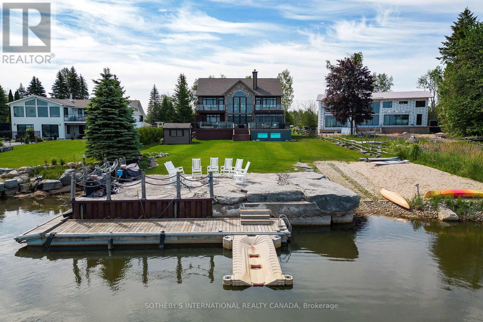 156 BARTLETT BOULEVARD - 43
