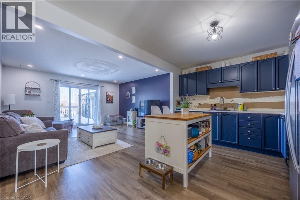 62 BECKETT Boulevard - Photo 4 of 35, Tillsonburg, Ontario