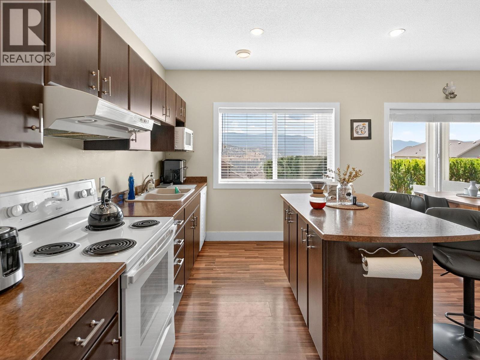  1365 Nishi Court, Kelowna