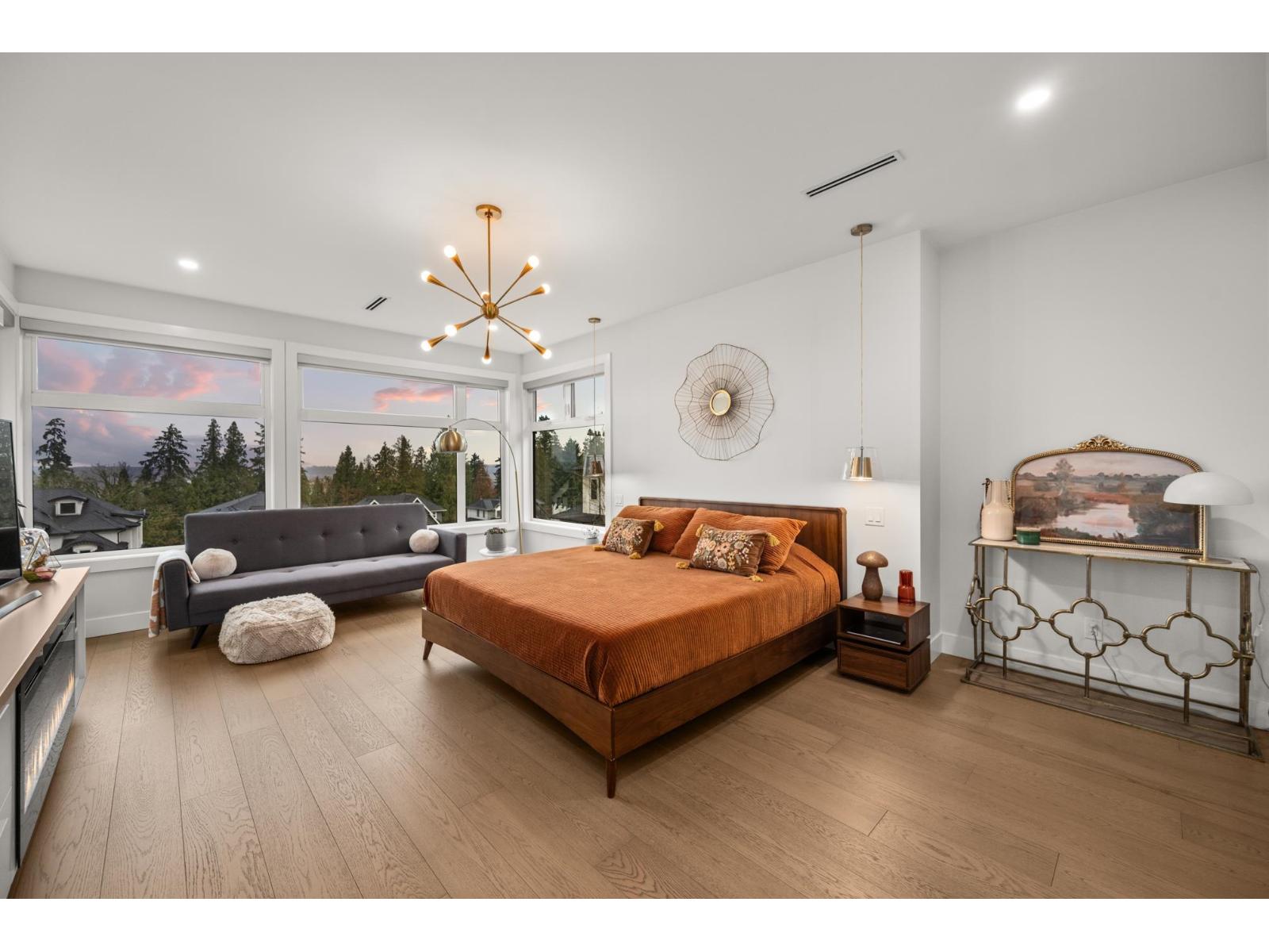 16728 MCNAIR DRIVE, Surrey