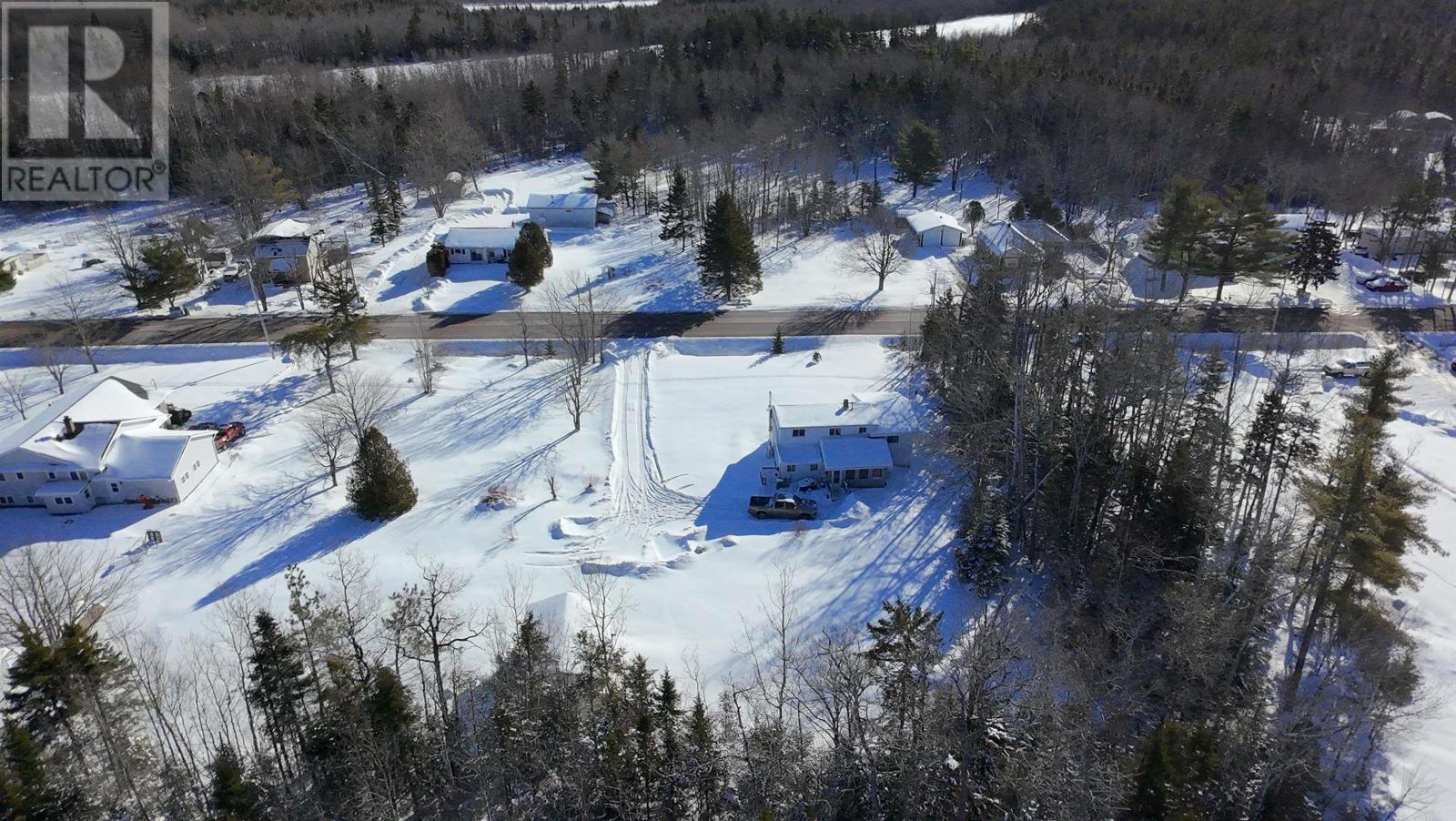 Property 39 of 44 of 11845 Highway 2