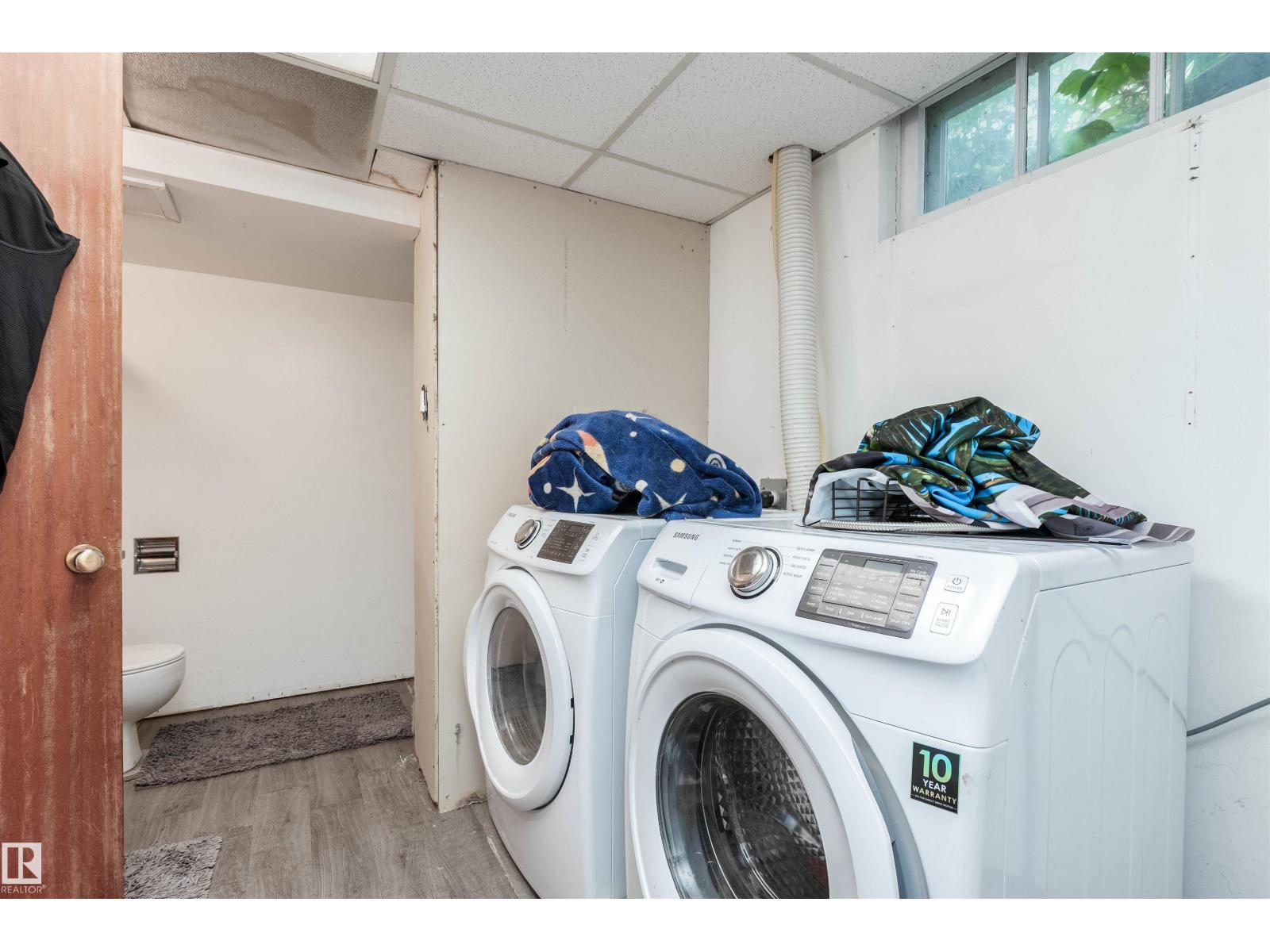 10624 40 ST NW, Edmonton