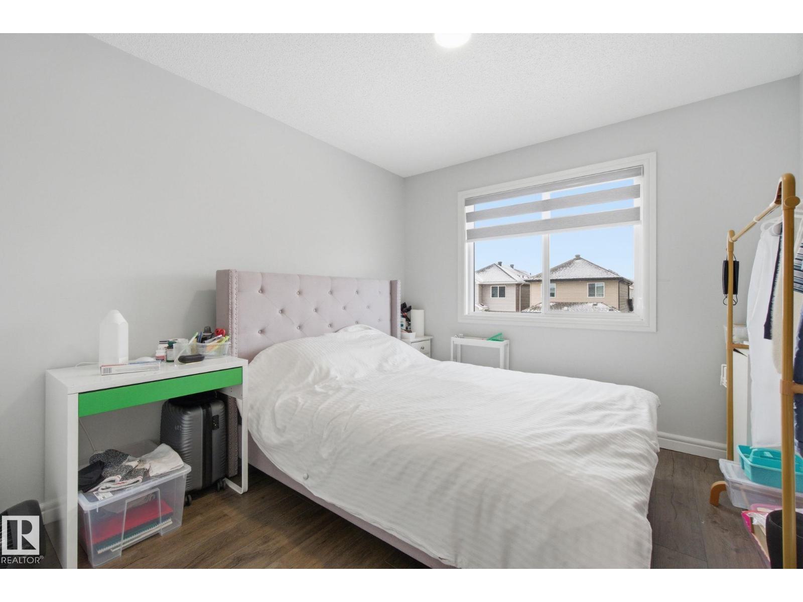 9942 222A ST NW NW, Edmonton