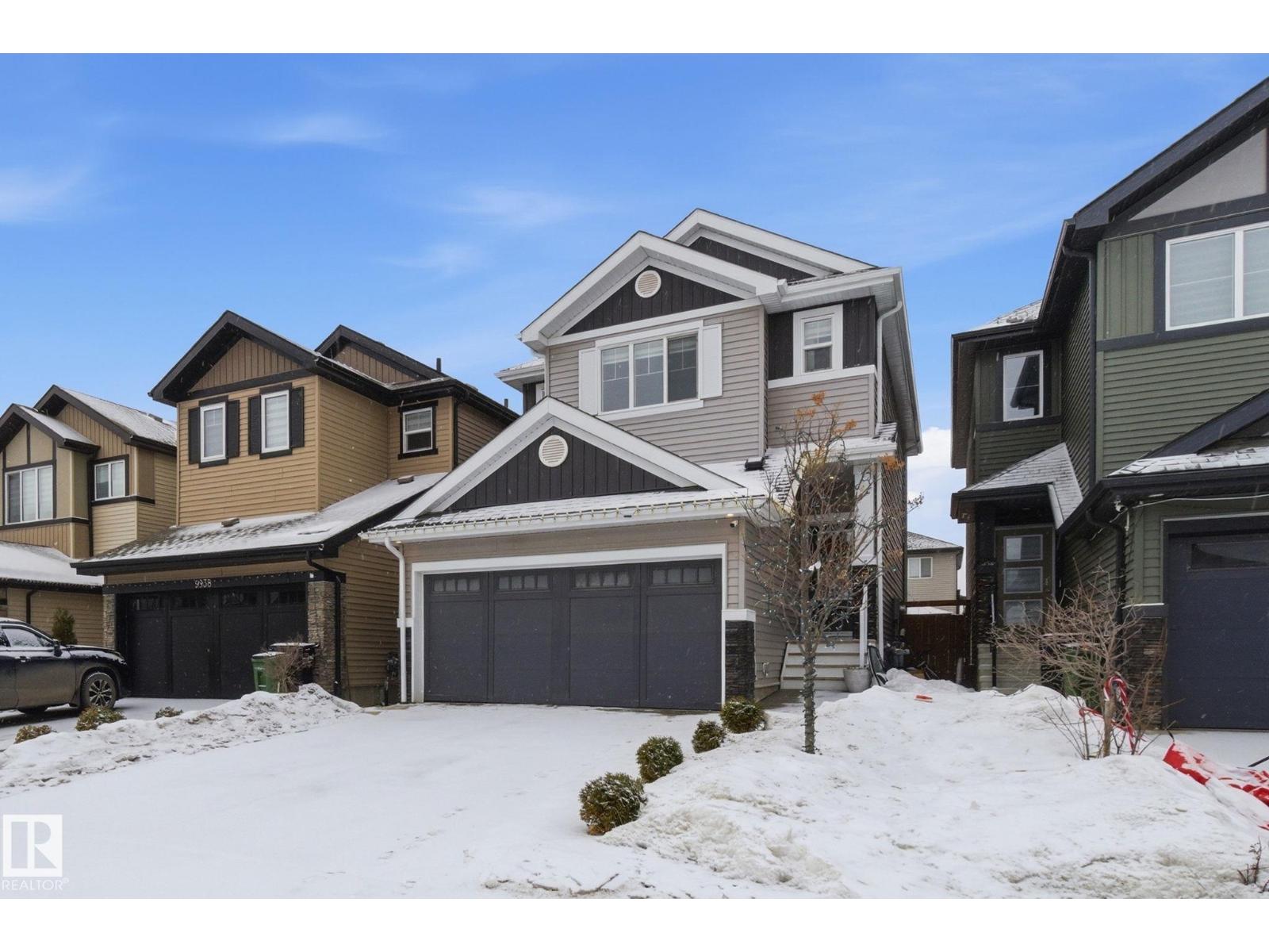 9942 222A ST NW NW, Edmonton