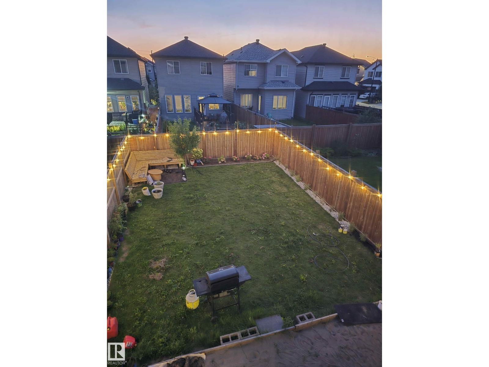 9942 222A ST NW NW, Edmonton