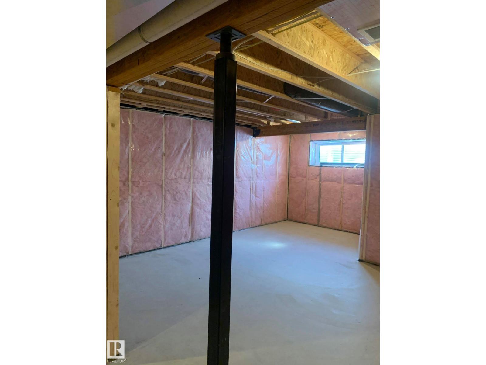 9942 222A ST NW NW, Edmonton