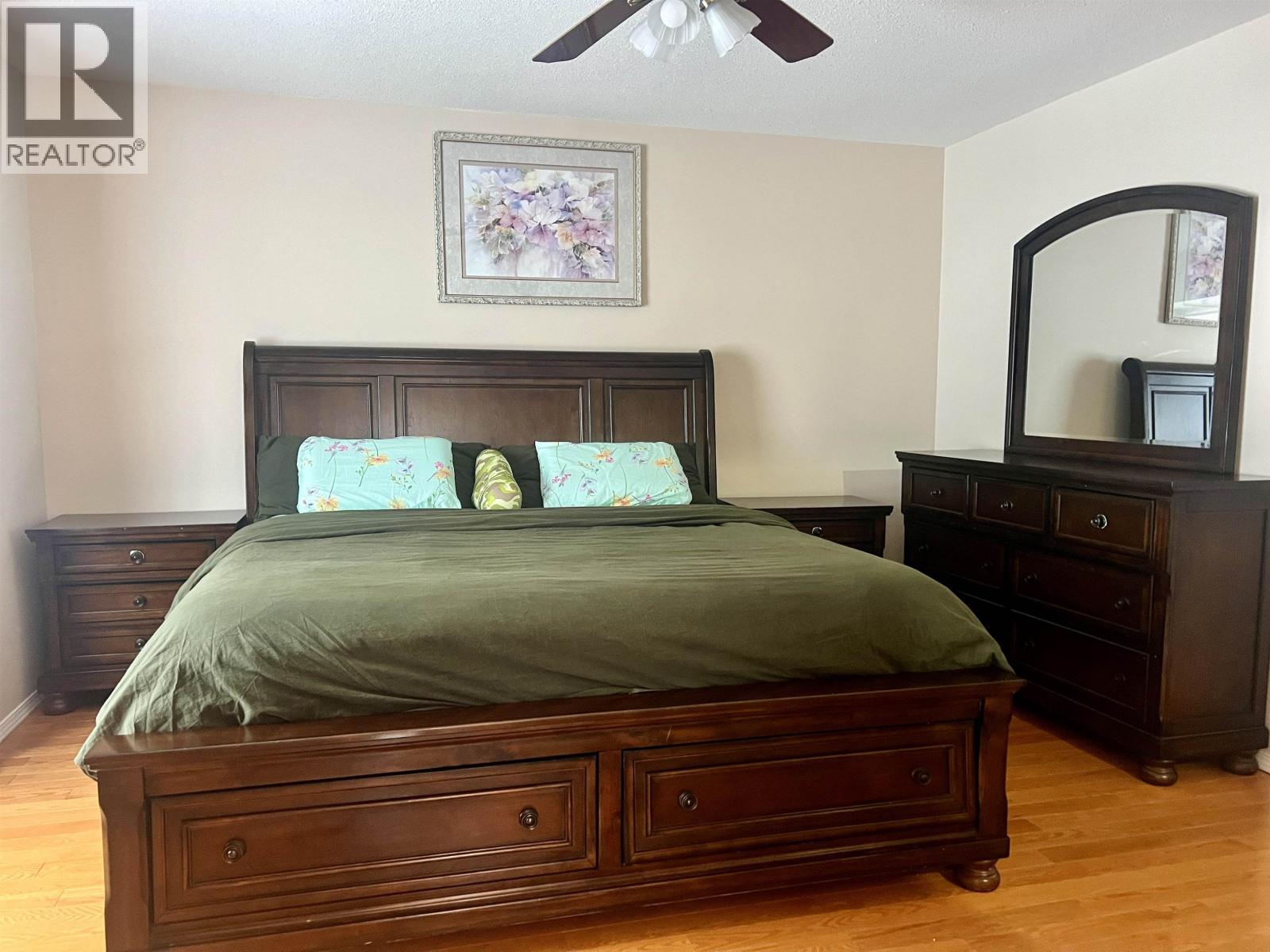 44 STICKNEY STREET - 16