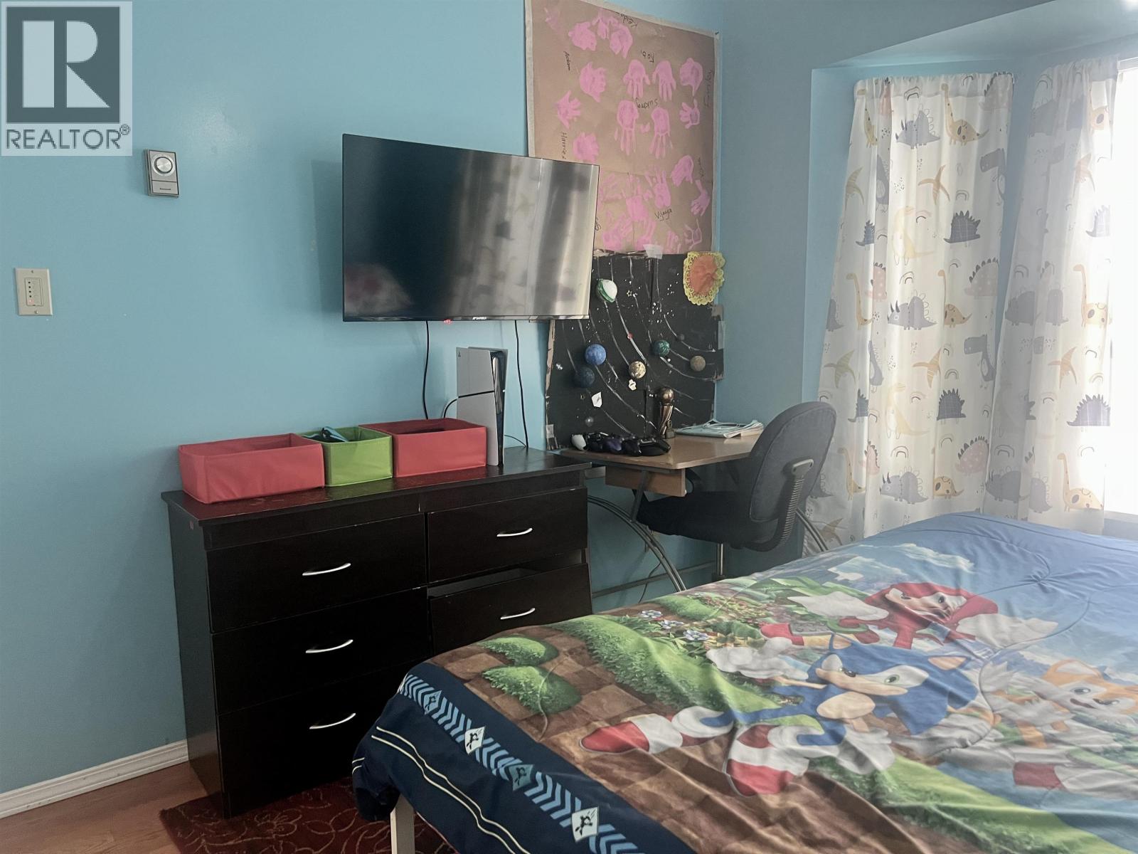 44 STICKNEY STREET - 25