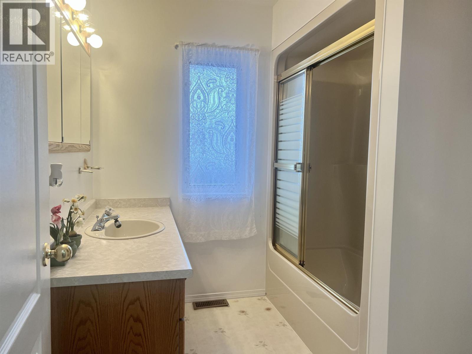 44 STICKNEY STREET - 26