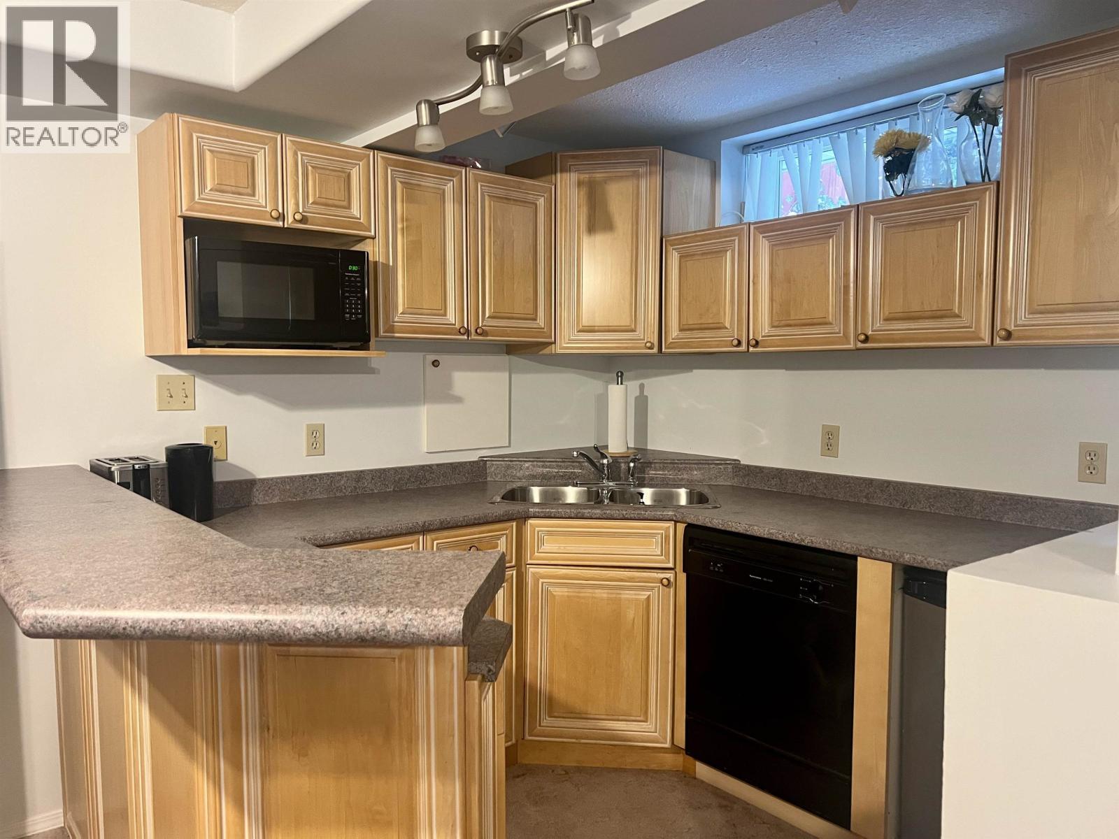 44 STICKNEY STREET - 29