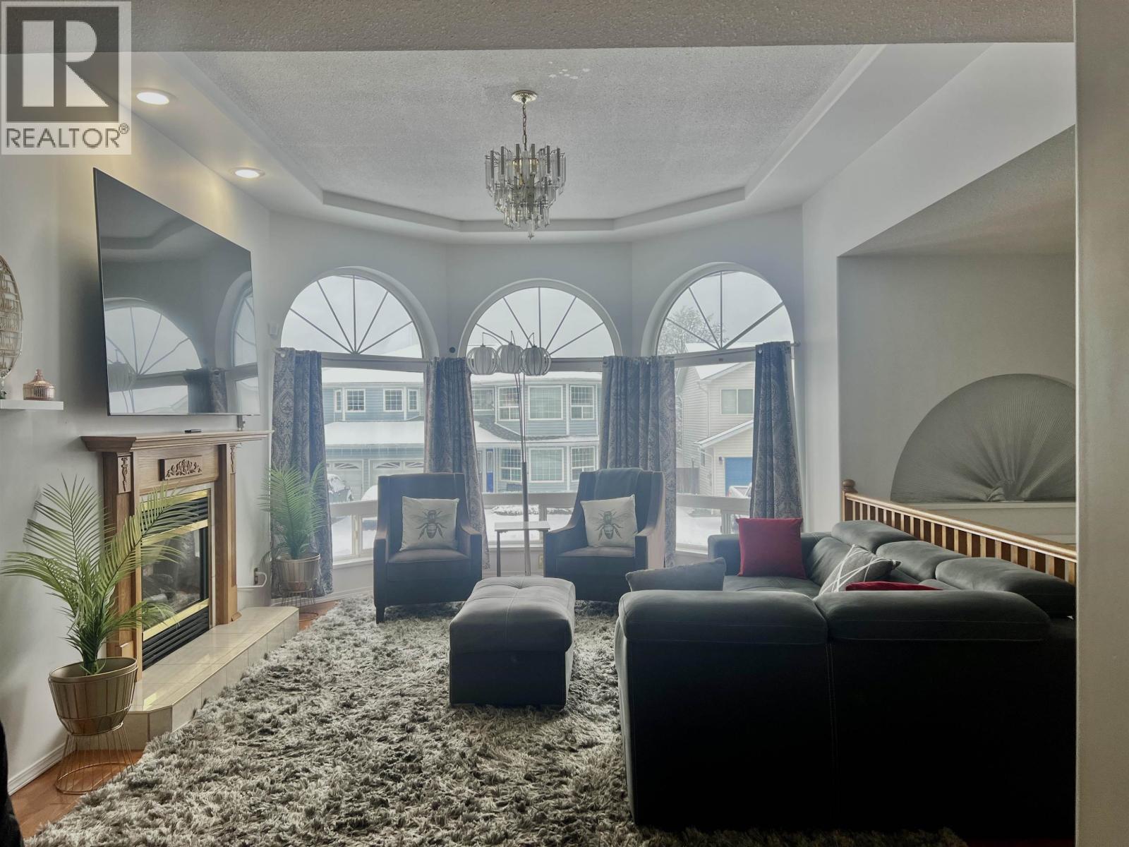 44 STICKNEY STREET - 5