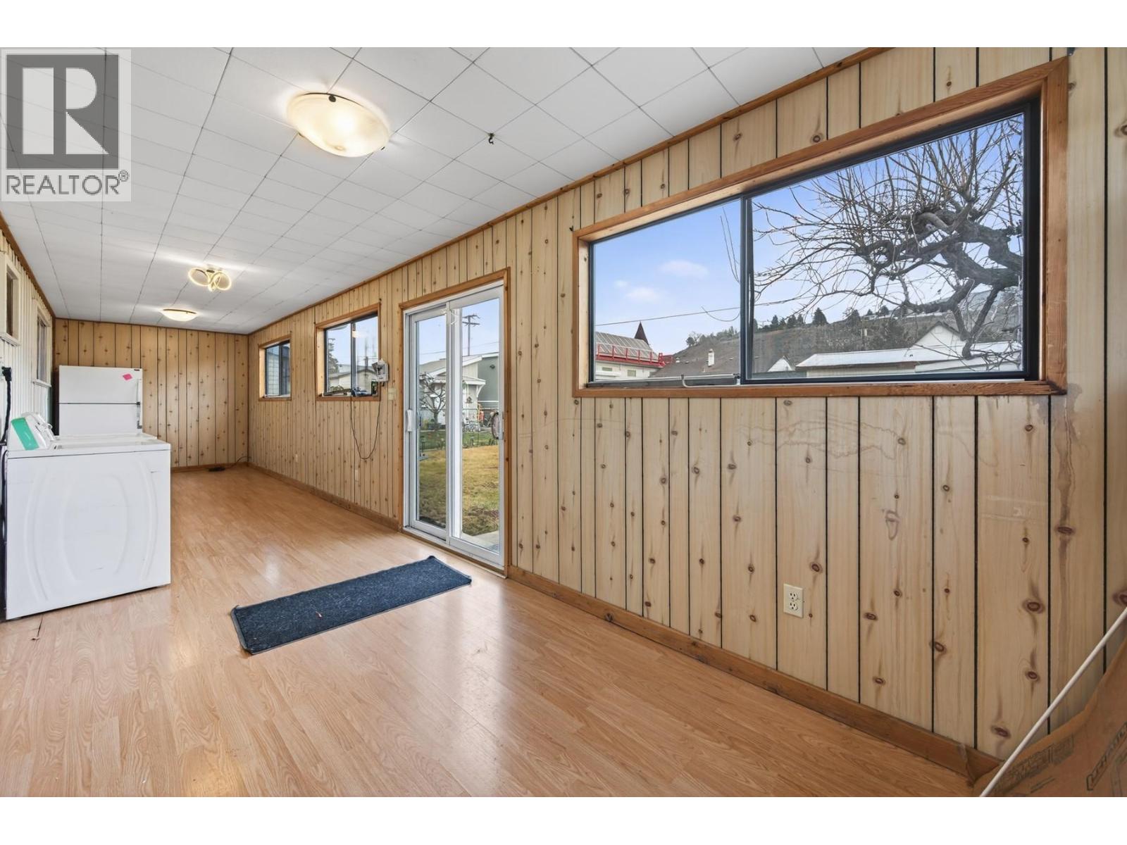 506 BANCROFT STREET - 16