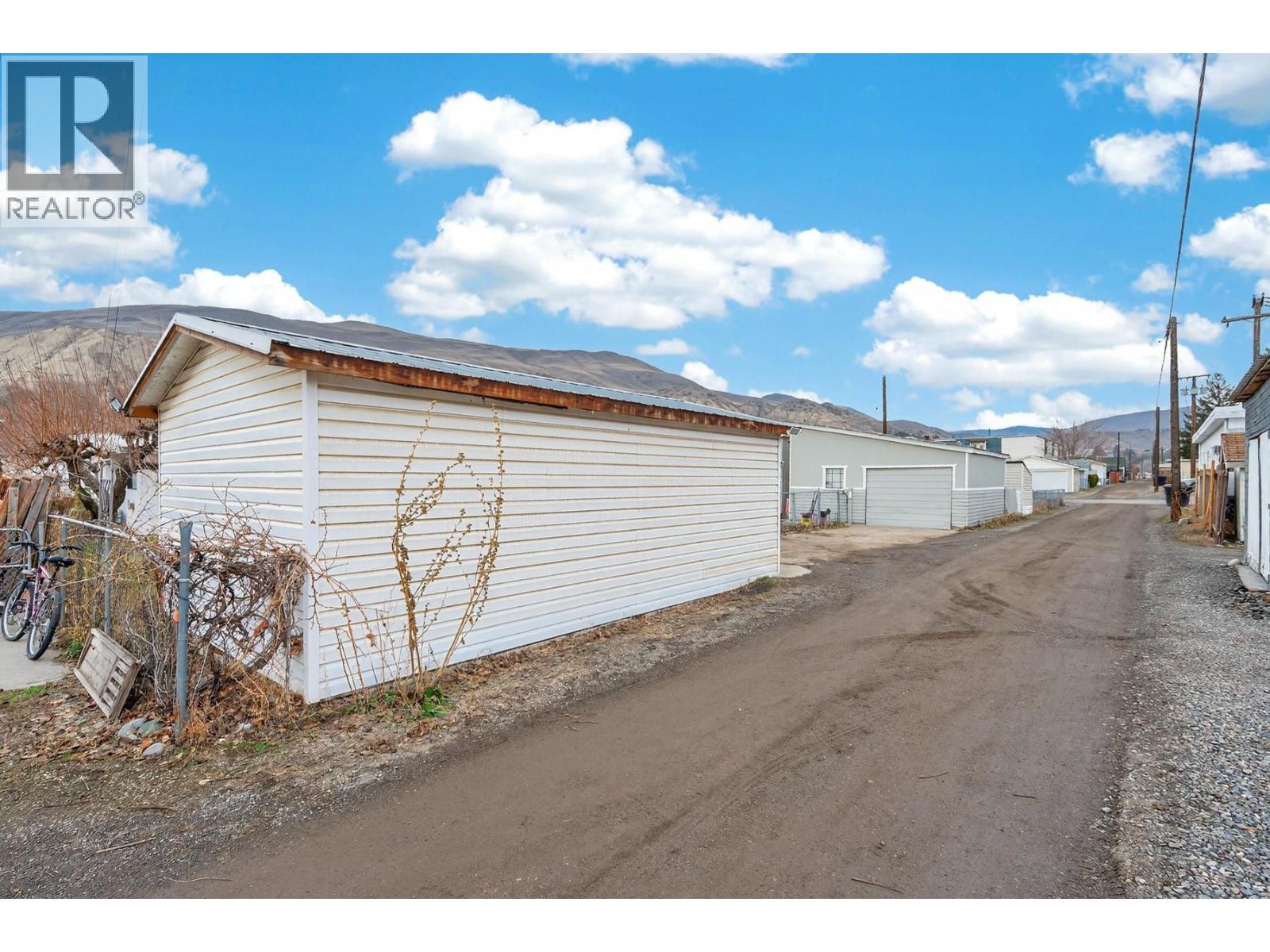 506 BANCROFT STREET - 31