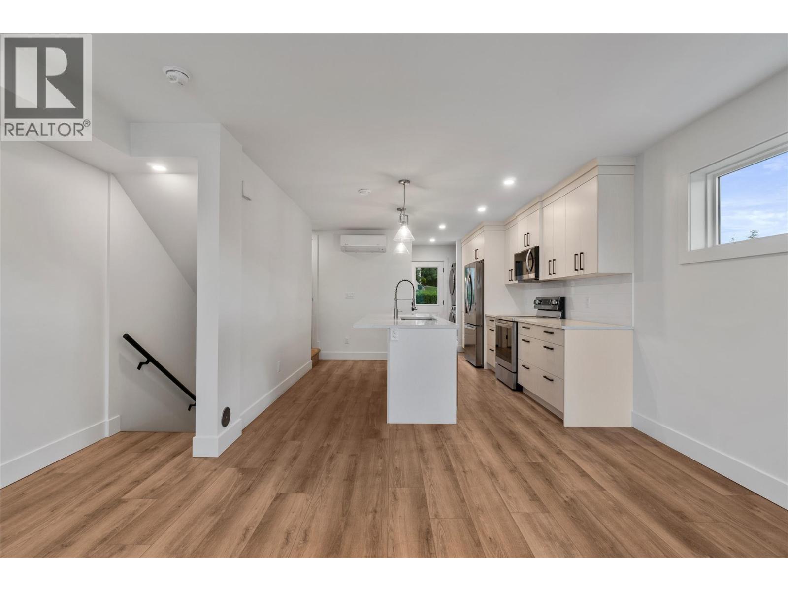 981 12 Street SE Unit# 38, Salmon Arm