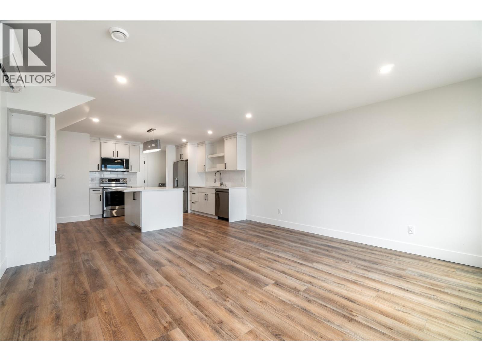 981 12 Street SE Unit# 37, Salmon Arm