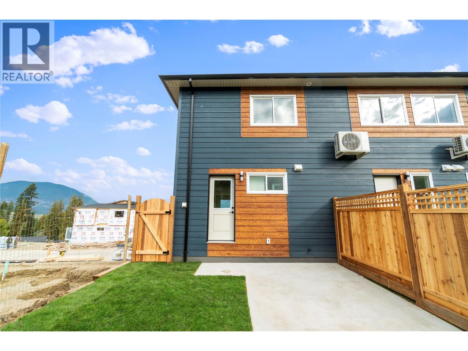 981 12 Street SE Unit# 35, Salmon Arm