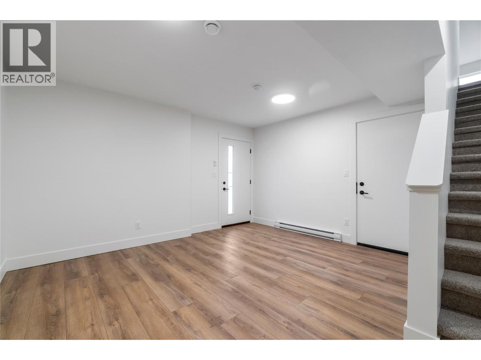 981 12 Street SE Unit# 35, Salmon Arm