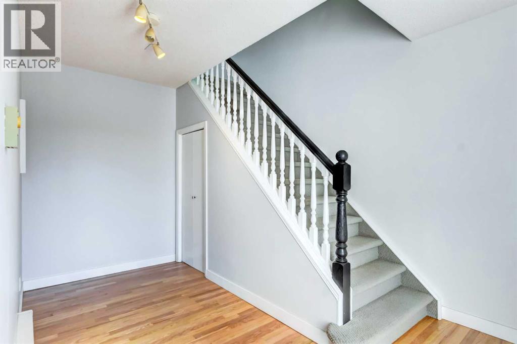 Single Family House for Sale in    Street SW Cliff Bungalow Calgary 