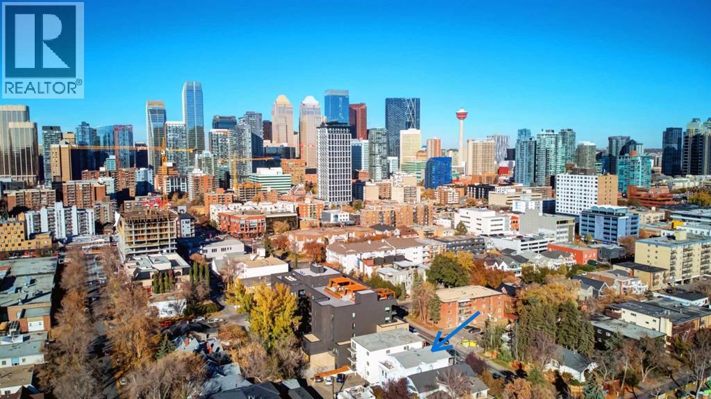 Single Family House for Sale in    Street SW Cliff Bungalow Calgary 